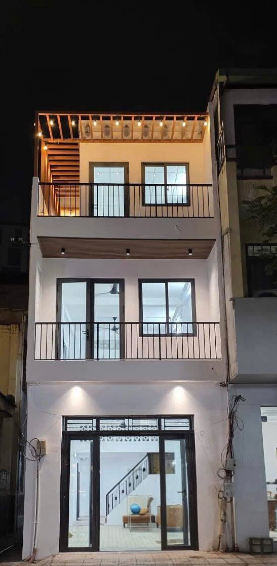 FrontHouse Cách Mạng Tháng 8, Q3 50m² - Kinh doanh sầm uất ngay trung tâm!