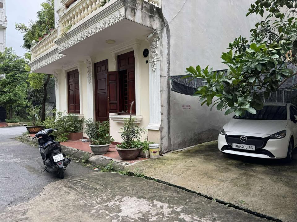 Bán đất mặt đường Khu đô thị Hoà Vượng, Nam Định 81m² giá 4 tỷ - Sổ đỏ chính chủ, giao dịch ngay!