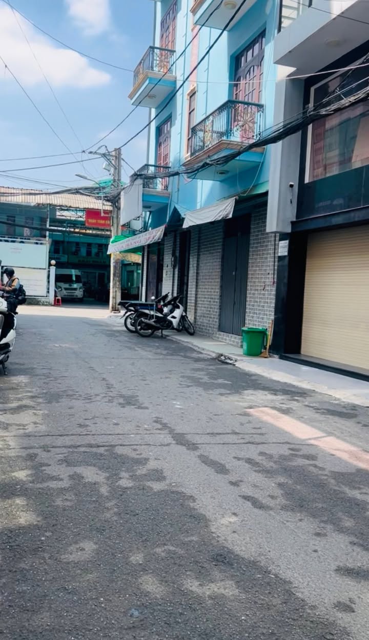 Nhà phố quận 10, 63m² giá 19 tỷ - Khu vực kinh doanh sầm uất!