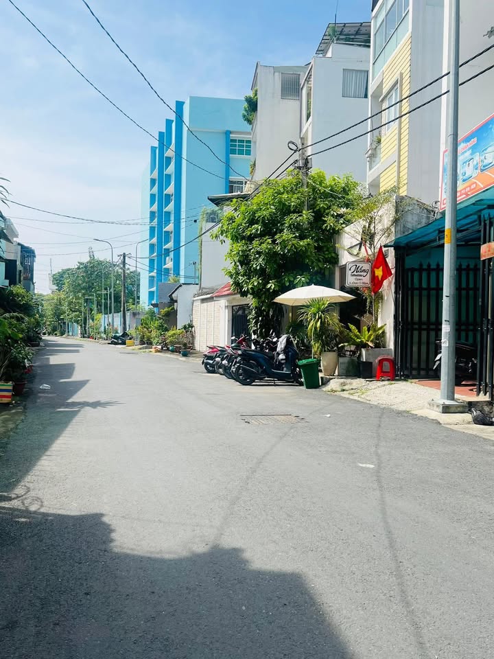 Nhà mặt tiền đường Bắc Hải, quận 10, 66.65m² giá 18 tỷ - Thích hợp làm văn phòng công ty!