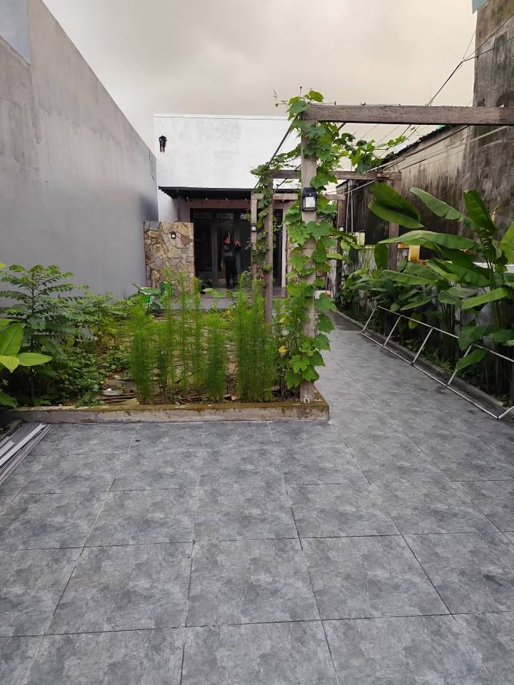 Nhà sân vườn Hòa Minh Đà Nẵng 115m² giá 3.13 tỷ - Không gian sống lý tưởng!