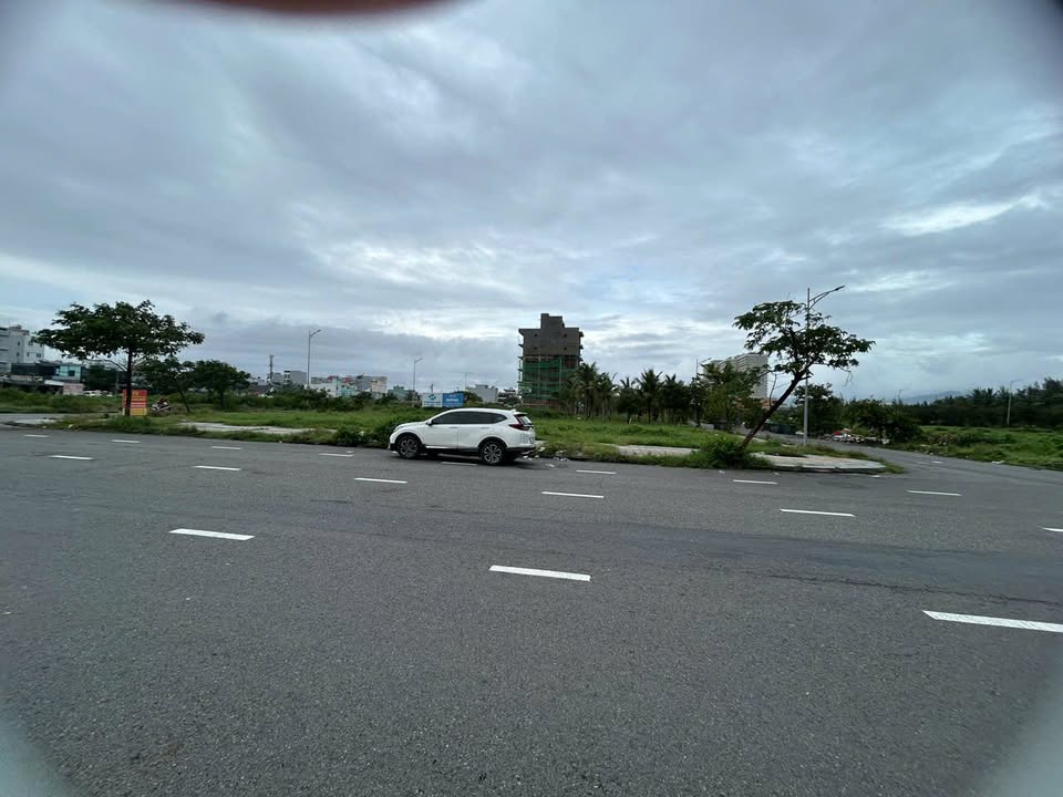 Đất 3 mặt tiền đường Minh Mạng Ngũ Hành Sơn 1.100m² giá 95 tỷ - Tiềm năng tăng giá mạnh!