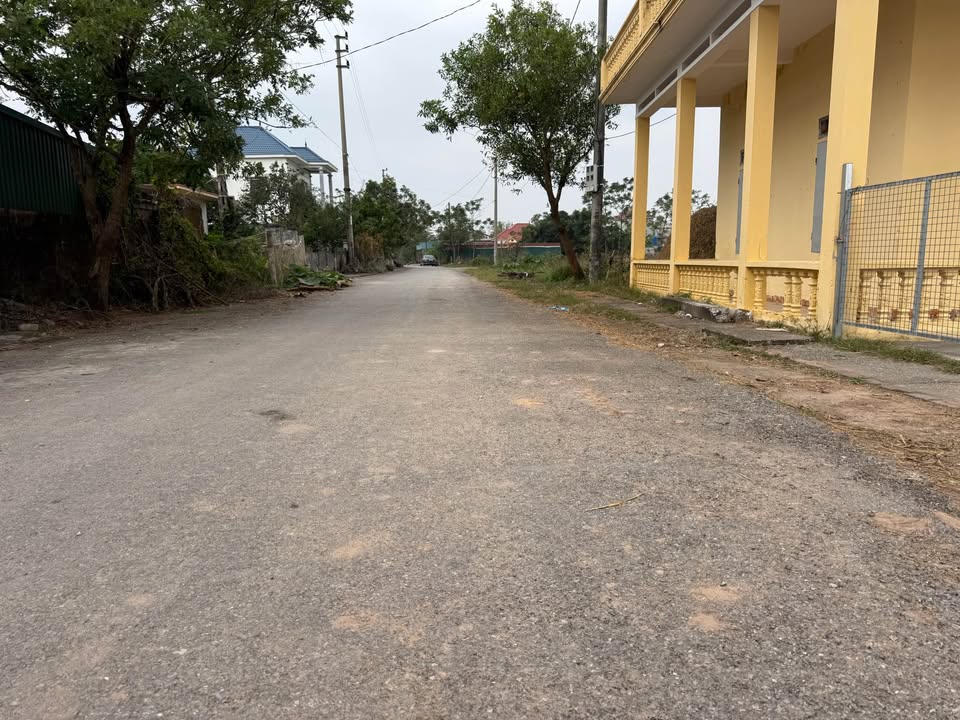 Đất nền tái định cư Hồng Tiến, Kiến Xương, Thái Bình 100m² chỉ 600 triệu - Đầu tư sinh lời ngay!