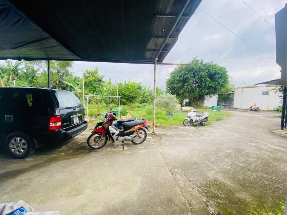 Nhà phố Thống Nhất, Biên Hòa 90m² giá 3.7 tỷ - Sân ô tô, tiện nghi đầy đủ!