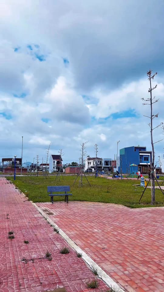 Đất nền Chợ Dinh Quy Nhơn 103m² giá chỉ từ 2.375 tỷ - Đầu tư sinh lời ngay!