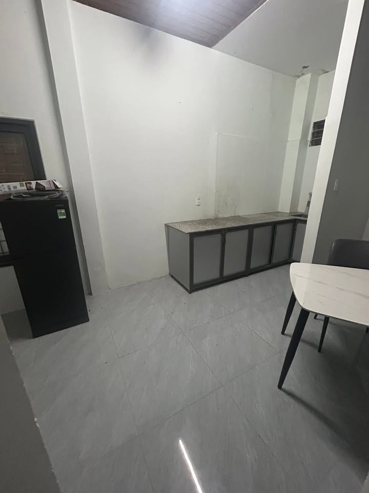 Cho thuê Studio 2 PN tại K56/23 Phạm Văn Nghị, Đà Nẵng - Nội thất đầy đủ, giá 8 triệu!