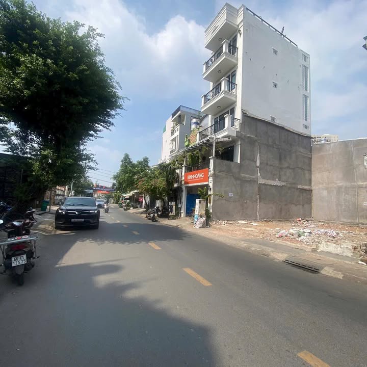 Đất mặt tiền kinh doanh Quốc Hương, Thảo Điền, 113m², 36 tỷ - Pháp lý rõ ràng, xây dựng 6 tầng!