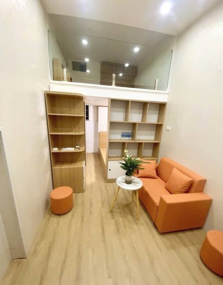 Căn hộ Tập thể tầng 1 Nguyễn Trãi 17m² giá 1 tỷ - Sổ đỏ chính chủ, thương lượng!