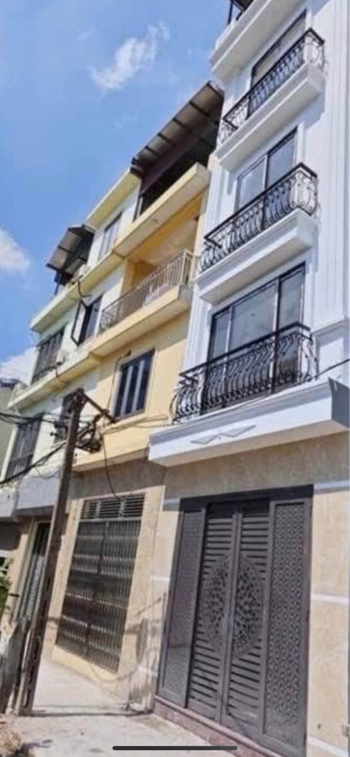 Nhà 5 tầng Tứ Hiệp, 35m² giá 4 tỷ - Dân cư đông đúc, gần chợ