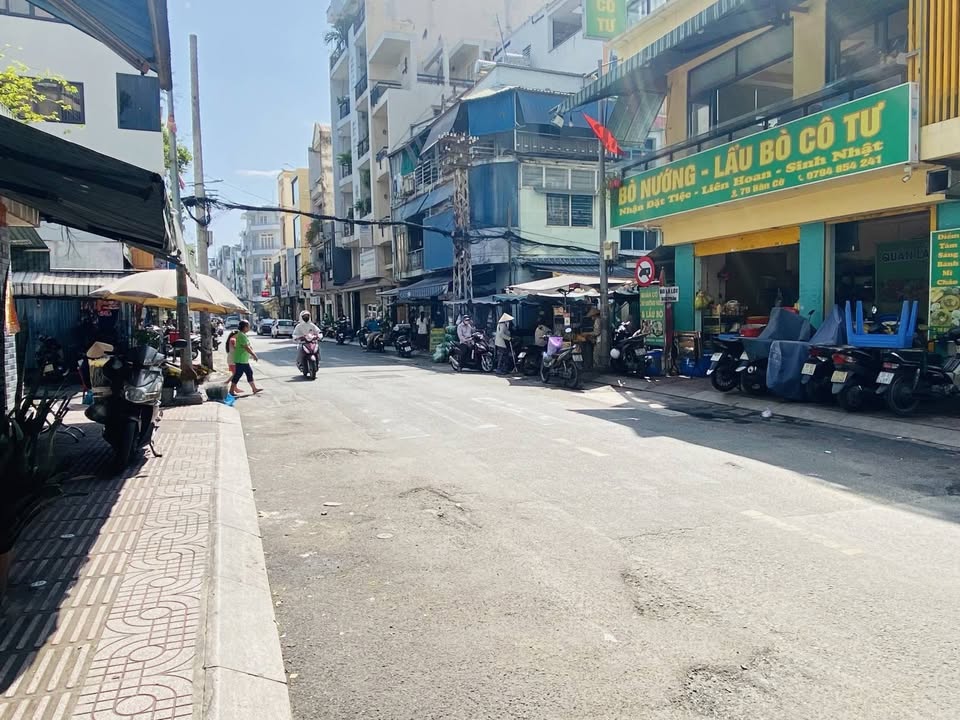 Nhà mặt tiền Bàn Cờ, Quận 3, 27m² giá 15.8 tỷ - Vị trí kinh doanh sầm uất!