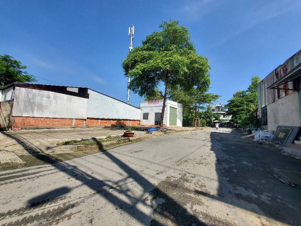 Lô đất góc 2 mặt tiền Nguyễn Bình 99m² giá 4 tỷ - Vị trí đắc địa, sổ hồng chính chủ!