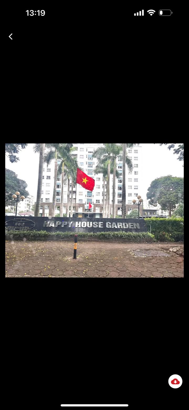 Chung cư CT18 Việt Hưng 82m² giá 4 tỷ - Diện tích khủng, sẵn sàng vào ở!