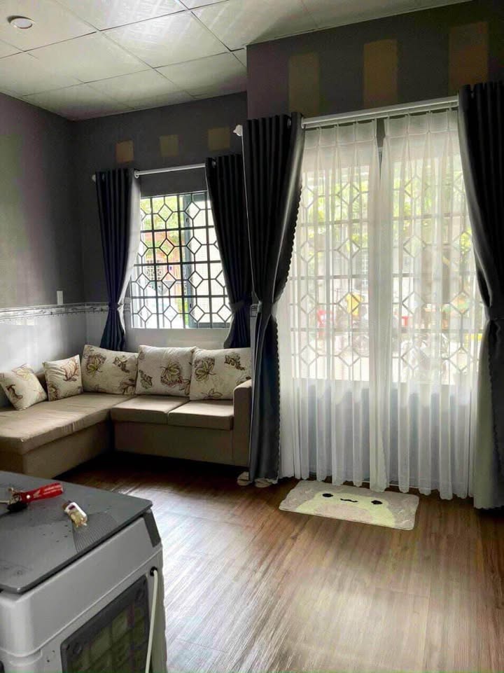 Nhà riêng Hiệp Thành, Thủ Dầu Một 58m² giá 2 tỷ - Full thổ cư, sẵn sàng ở ngay!