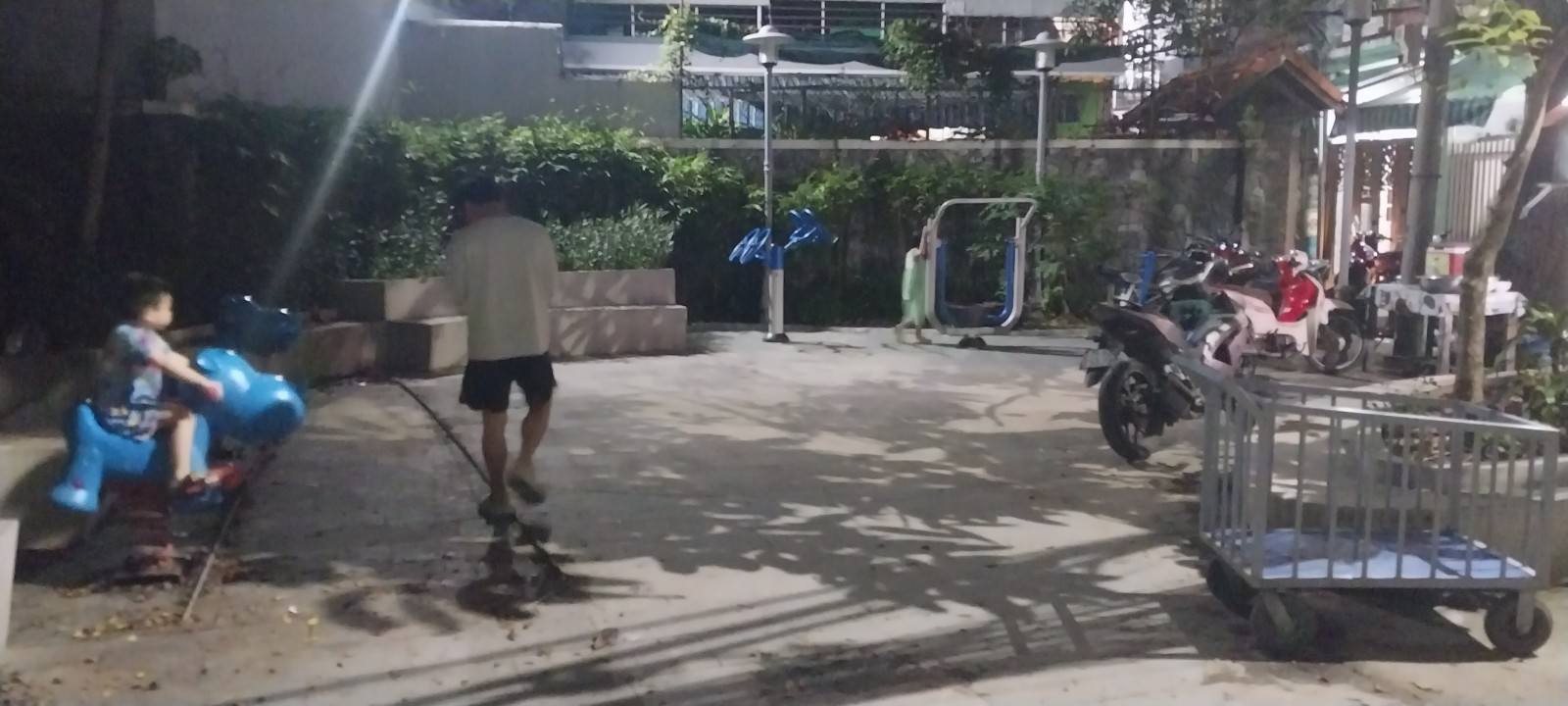 Nhà riêng Hải Châu Đà Nẵng 49m² giá 3.15 tỷ - Sổ đỏ chính chủ, gần chợ mới!