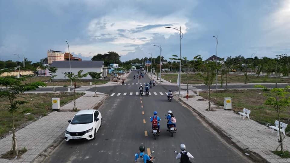 Đất nền Thoại Sơn 173m² giá 3.2 tỷ - Cặp gốc VIP mặt tiền đường Thoại Ngọc Hầu!