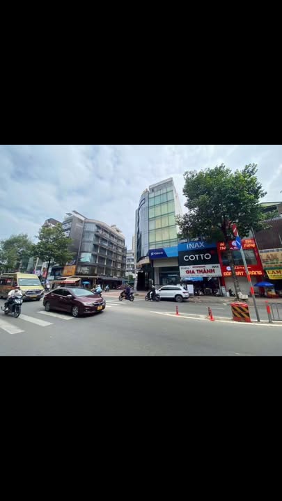 FrontHouse mặt tiền Lý Thường Kiệt, Quận 10, 132m² giá 52 tỷ - Cơ hội đầu tư hiếm có!