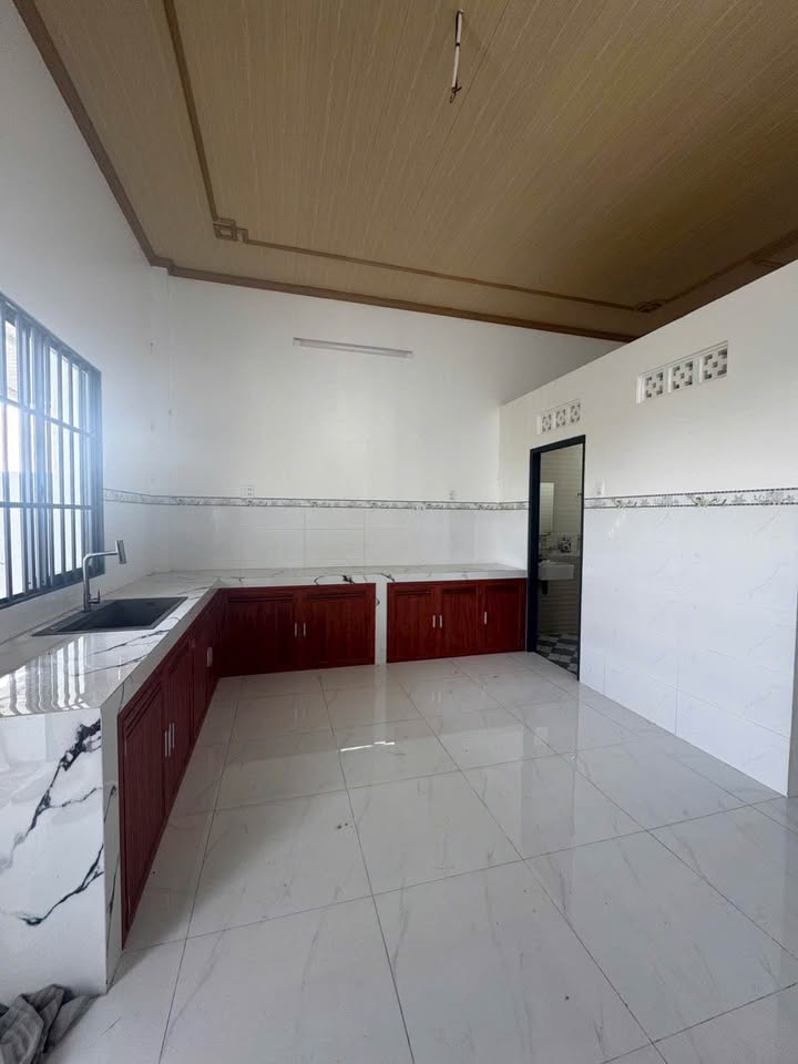 Nhà cấp 4 xã Ba Sao 185m² giá 1.9 tỷ - Sổ hồng chính chủ, thương lượng nhanh!