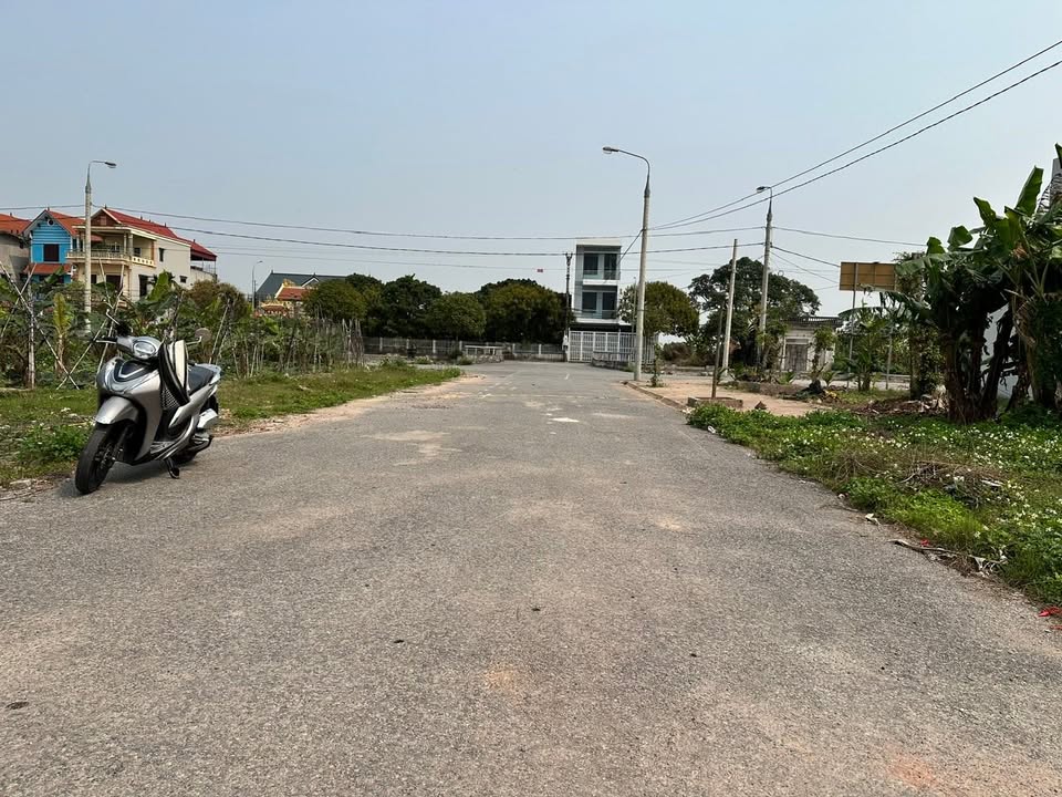 Đất nền Nghĩa Thành 110m² giá 1 tỷ - Sổ đỏ chính chủ, cần bán gấp!