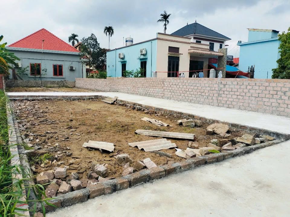 Đất nền Hoàng Động 55m² giá 700 triệu - Đầu tư sinh lời cao!