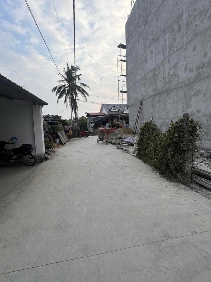 Đất nền thôn Câu Trung, Quang Hưng, 70m² giá chỉ 700 triệu - Cơ hội đầu tư tuyệt vời!