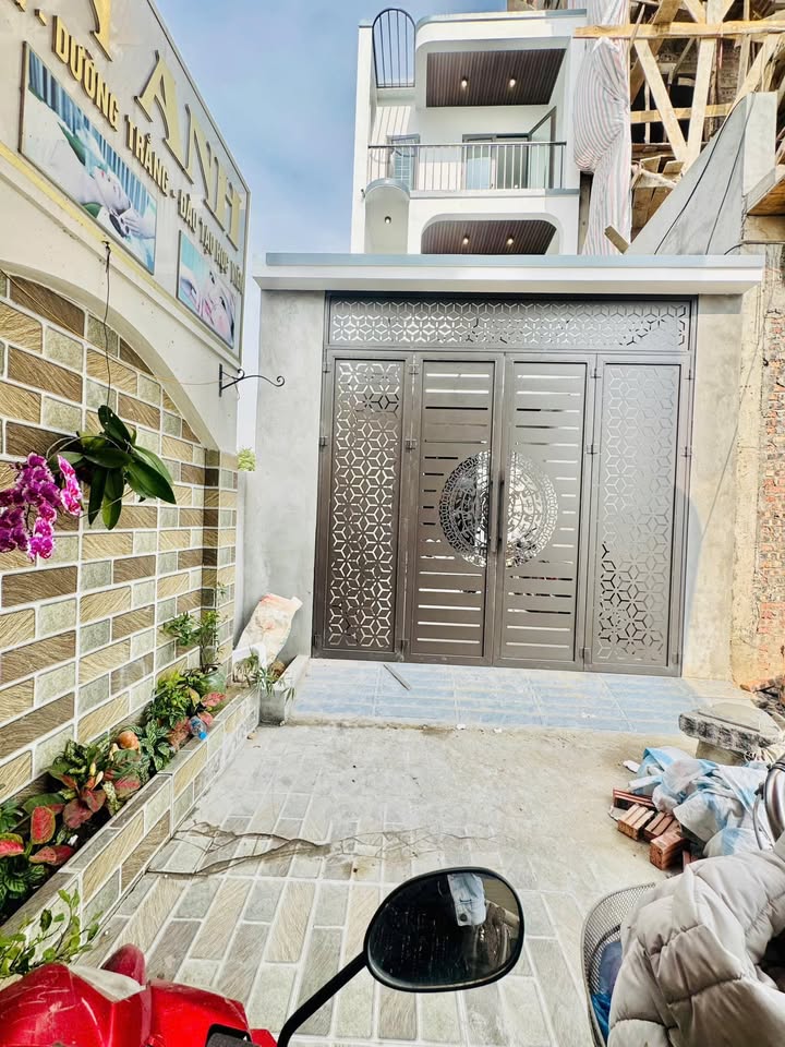 Nhà 3 tầng độc lập tại Quỳnh Hoàng, Nam Sơn, An Dương - Giá 3.48 tỷ, ô tô vào tận nhà!