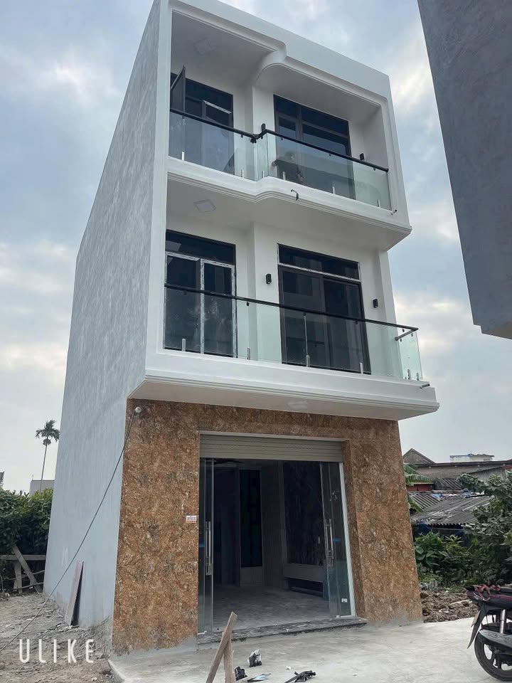 Nhà 3 tầng Kiều Trung, An Dương 52.6m² giá 2.15 tỷ - Hướng Tây tứ trạch, ô tô đỗ cửa!