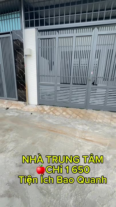 Nhà phố Trần Quý Cáp Buôn Ma Thuột 115m² giá 1.65 tỷ - Trung tâm sầm uất, tiện ích đầy đủ!