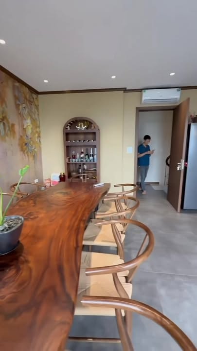 Nhà phố Ngọc Thuỵ Long Biên 43m² giá 18 tỷ - Full nội thất sang trọng!