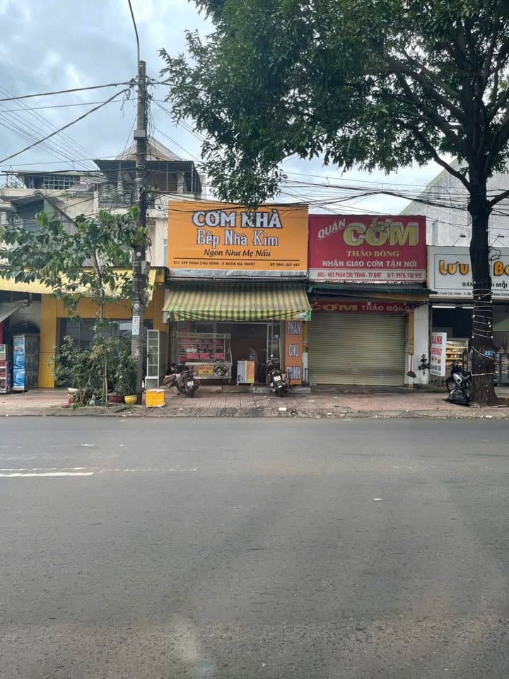 Nhà mặt tiền kinh doanh Phan Chu Trinh, Buôn Ma Thuột 99m² giá 17 tỷ - Vị trí đắc địa, sẵn sàng cho thuê!