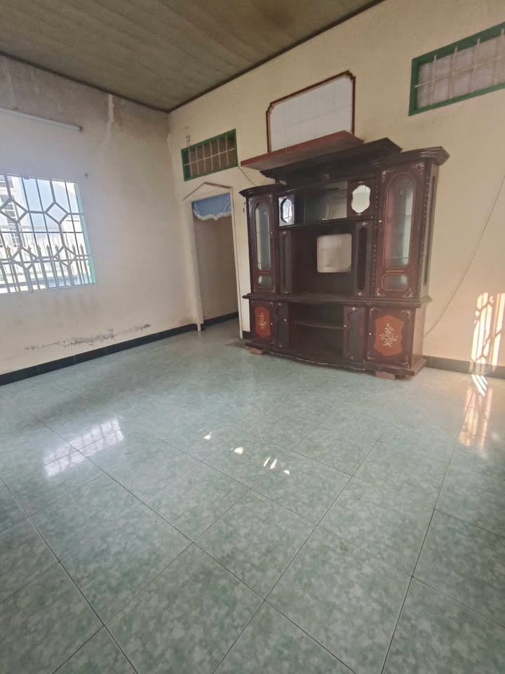 Nhà cấp 4 Tân Vạn Biên Hòa 130m² giá 2.4 tỷ - Góc 2 mặt tiền thông thoáng!