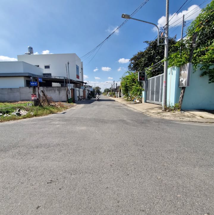 Đất nền Hòa Thành 155m² giá 189 triệu - Vị trí đắc địa gần chợ Long Hoa!