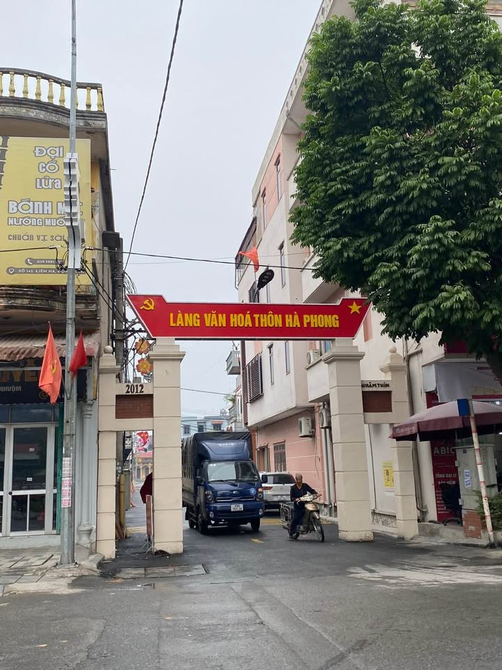 Đất nền kinh doanh Thôn Hà Phong 40m² giá 4.25 tỷ - Vị trí đắc địa, sẵn sàng giao dịch!