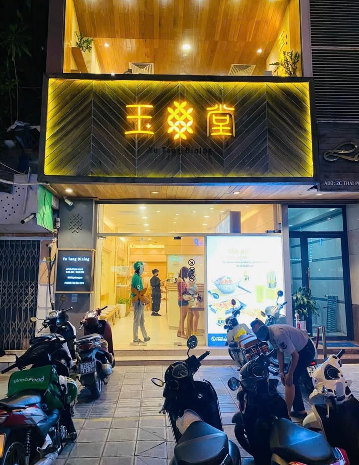 Nhà mặt phố Ô Chợ Dừa, 23m² x 3 tầng - Vị trí đắc địa cho kinh doanh