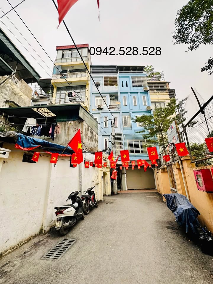 Căn hộ dịch vụ tại phố Giang Văn Minh, quận Ba Đình, 60m² giá 15 tỷ - Dòng tiền ổn định 1 tỷ/năm!