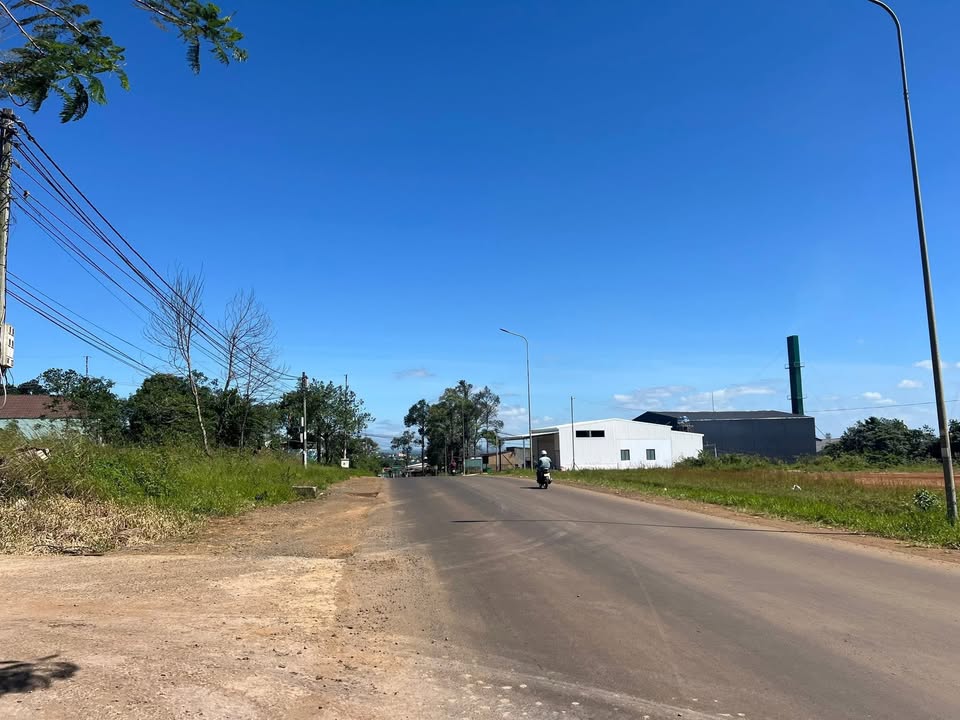 Đất thổ cư 1410m² xã Nhân Cơ, Đắk R'Lấp - Giá chỉ 4.9 tỷ, mặt tiền đường nhựa