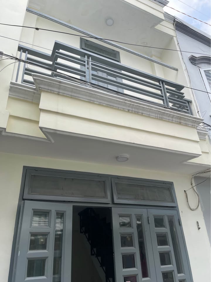 Nhà mới xây 2 tầng tại Gò Vấp, 20m² chỉ 3 tỷ - Sổ đỏ chính chủ!
