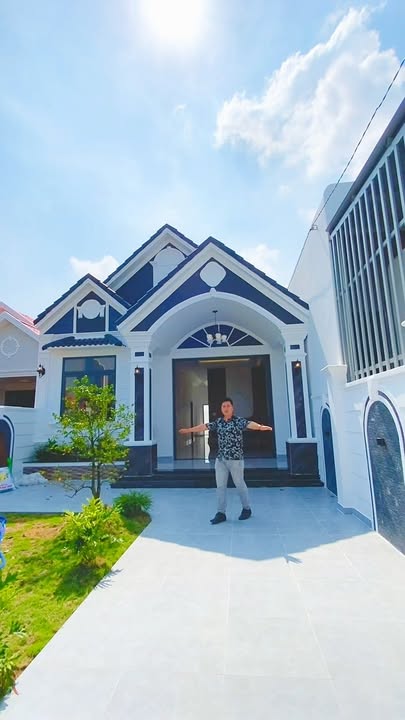 Nhà Cấp 4 Hưng Long 250m² - Sân vườn nghỉ dưỡng tuyệt đẹp!