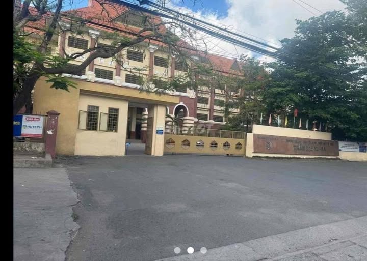 Nhà lầu 2 tầng Hố Nai 100m² giá 4 tỷ - Sát trường Trần Đại Nghĩa!