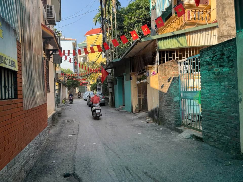 Đất chính chủ An Dương Vương, Phú Thượng 52m² giá 9 tỷ - Kinh doanh tốt, vị trí đẹp!