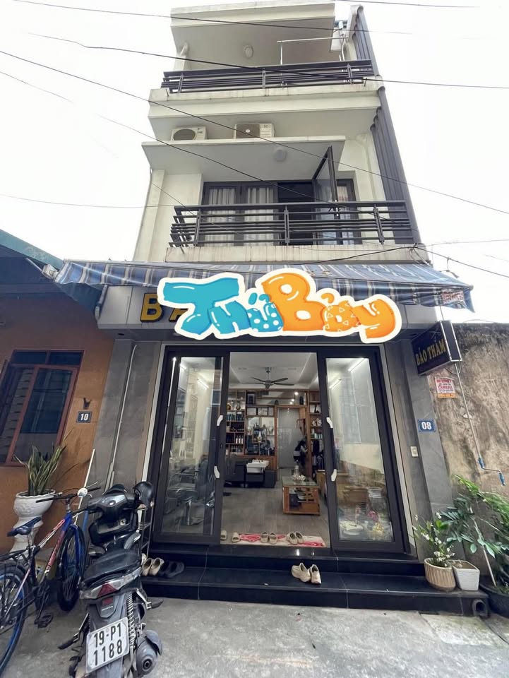 Nhà 3 tầng Trần Nguyên Hãn 54m² - Thiết kế hiện đại, giá thỏa thuận!