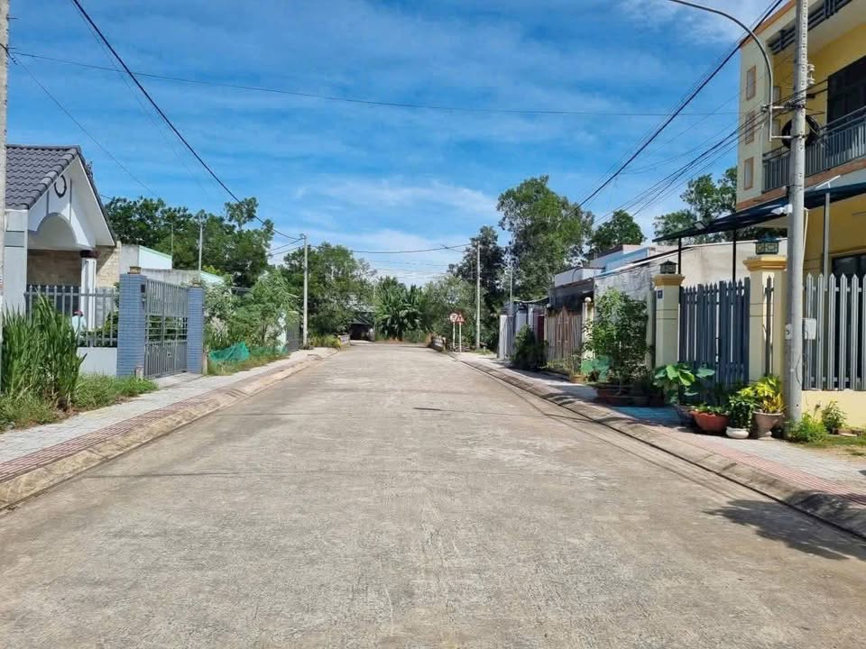 Đất nền tái định cư Phú Nhuận, Bến Tre 110m² giá 1.4 tỷ - Cơ hội đầu tư tuyệt vời!