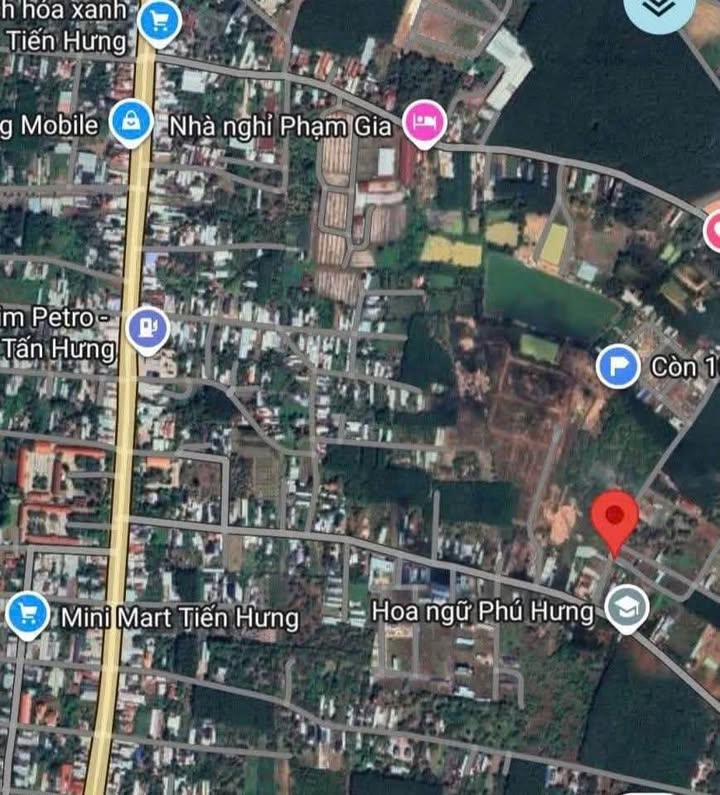 Đất nền Tiến Hưng Đồng Xoài 240m² giá thỏa thuận - Đường lớn, dân cư đông đúc!