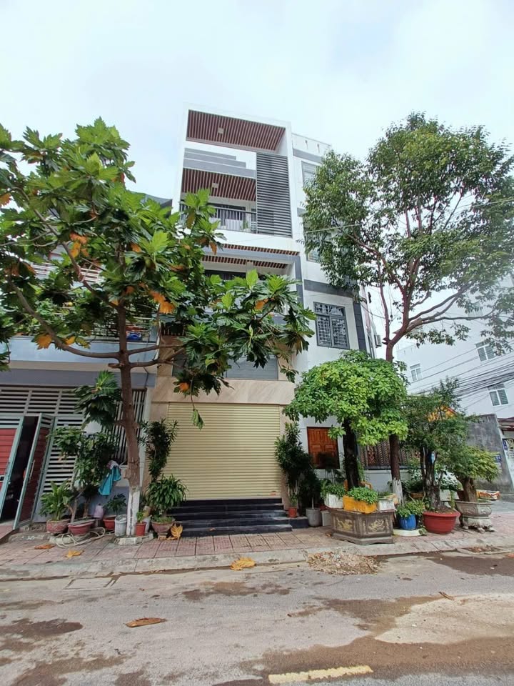 Nhà đẹp mặt tiền Trường Sơn, Nha Trang 91.3m² giá 8.5 tỷ - Sẵn sàng vào ở ngay!