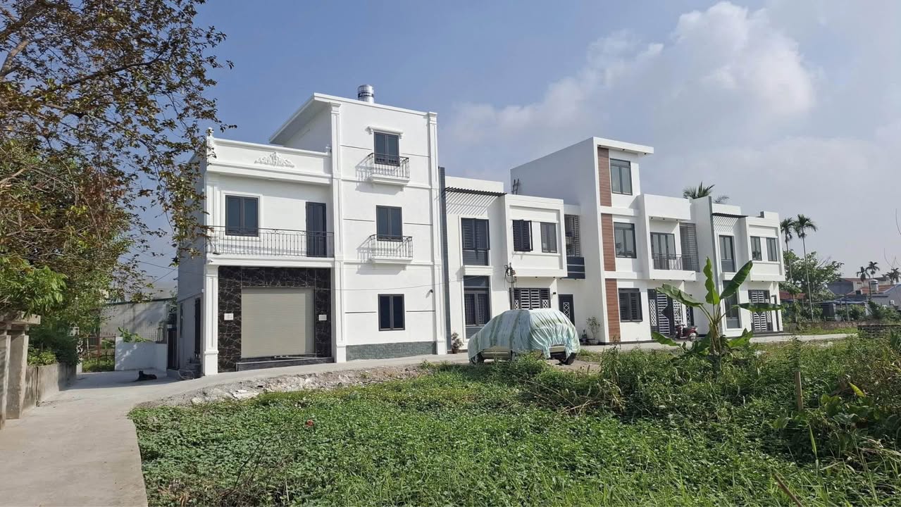 Nhà 3 tầng lô góc tại Tràng Duệ, Lê Lợi - 61m² giá 2.35 tỷ - Sổ đỏ chính chủ!