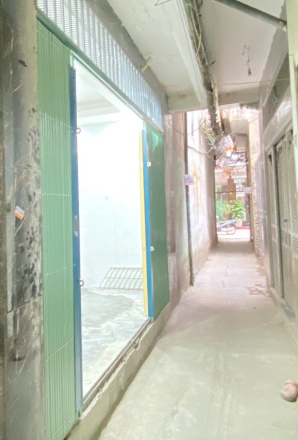 Bán nhà Tân Mai 20m² - 2.79 tỷ - Ngõ thông, ô tô cách 10m