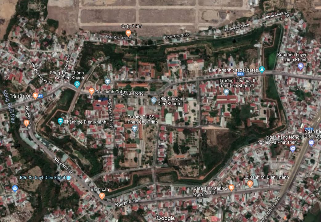 Mặt bằng kinh doanh cho thuê mặt tiền đường Nguyễn Trãi, Diên Lạc - Diện tích 1200m², giá thương lượng!