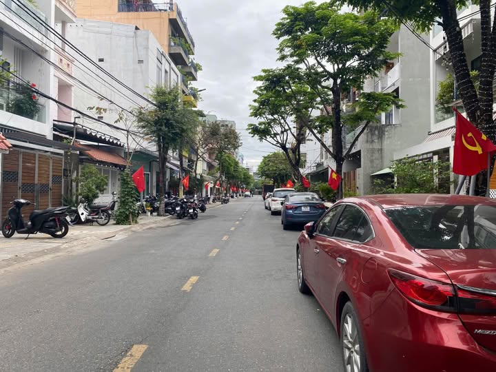 Bán nhà 3 tầng mặt tiền Phạm Phú Tiết, Hòa Cường 95m² - Đầu tư sinh lời tốt!