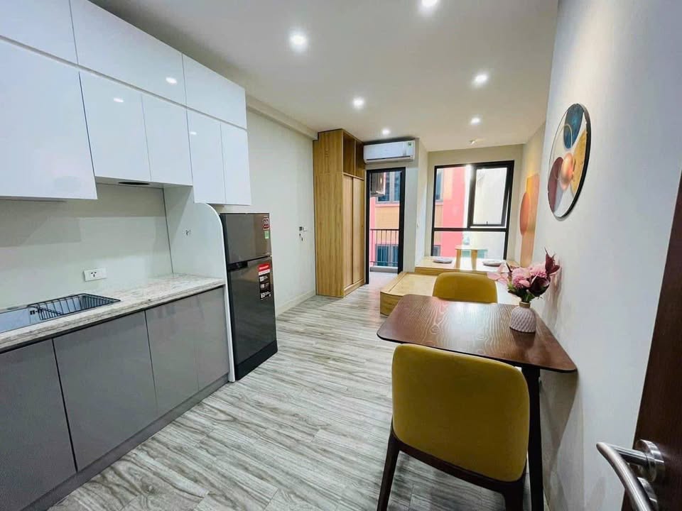 Cho thuê mặt phố 36 Đê La Thành nhỏ, quận Đống Đa - Giá 5.8 triệu, nội thất đầy đủ!