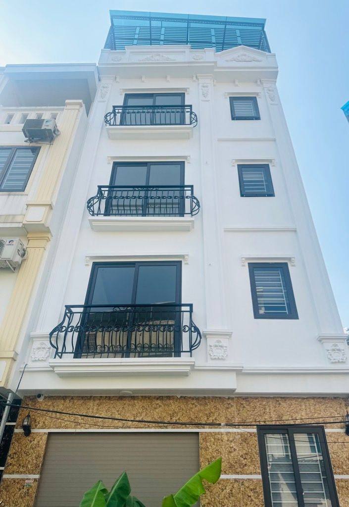 Nhà Lai Xá Hoài Đức 35m² giá 5 tỷ - Thiết kế hiện đại, sẵn sàng ở ngay!