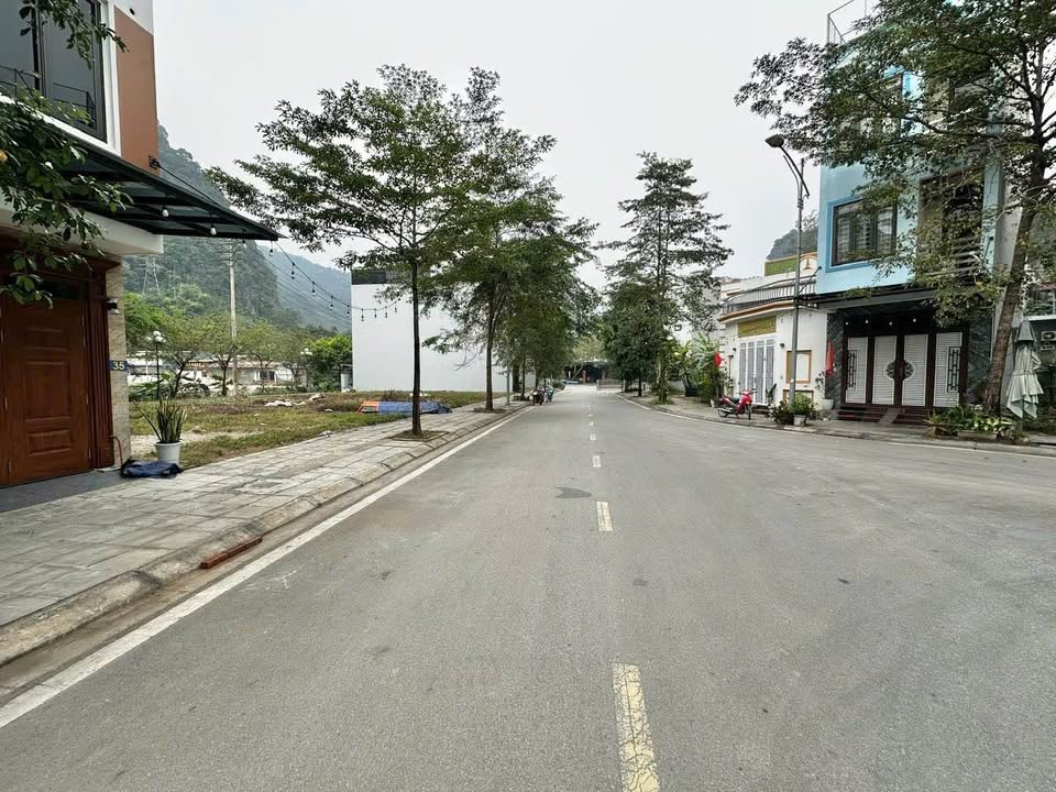 Bán lô đất tái định cư khu đô thị Zen Village Hòa Bình 81m² giá chỉ 2 tỷ - Đầu tư sinh lời ngay!